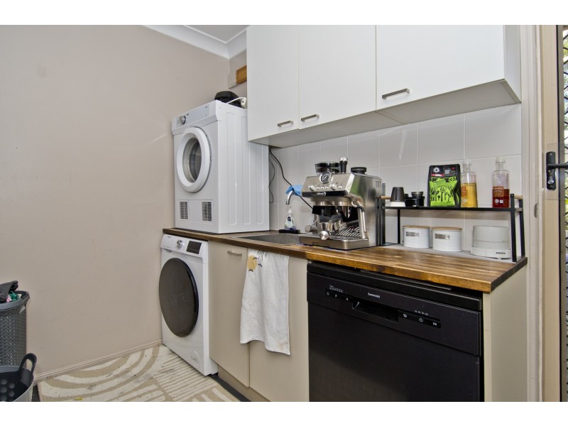 21 Rogers Avenue, Beenleigh QLD 4207