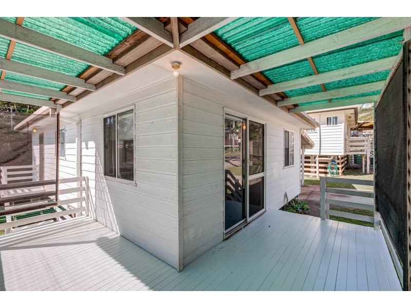 5 Woodlands Drive, Stapylton QLD 4207