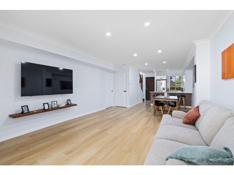 6/154-162 River Hills Road, Eagleby QLD 4207