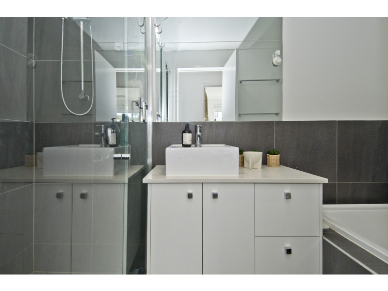 22 Booth Street, Redbank QLD 4301