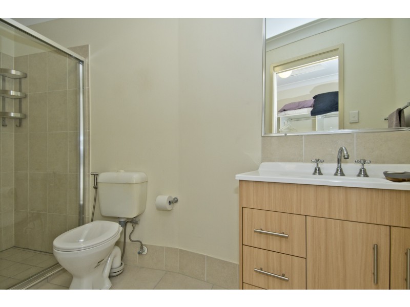 2/62-64 Milne Street, Mount Warren Park QLD 4207