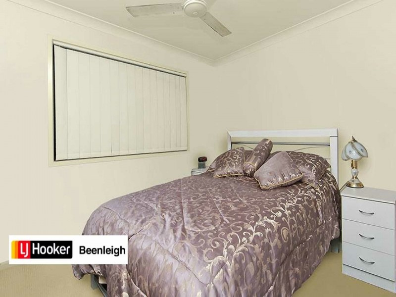 45 Outlook Drive, Waterford QLD 4133