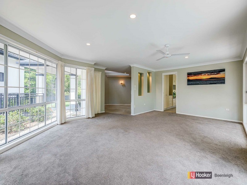 1 Janine Drive, Bahrs Scrub QLD 4207