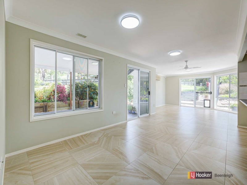 1 Janine Drive, Bahrs Scrub QLD 4207