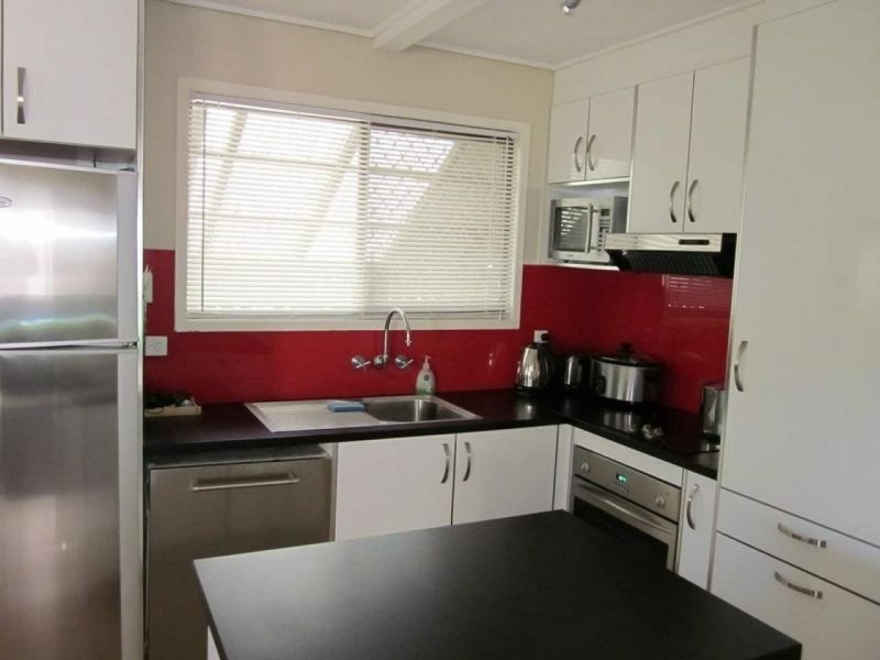 8 Melwood Street, Eagleby QLD 4207