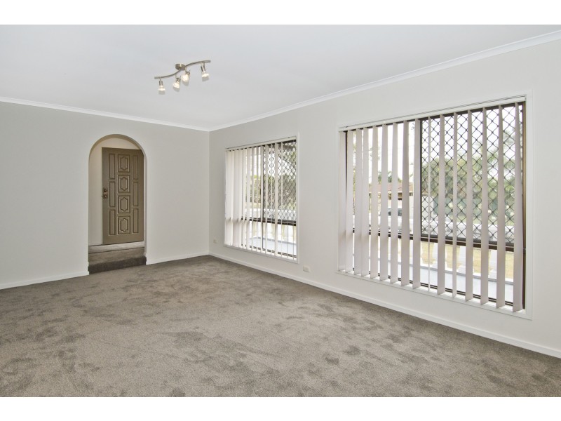 9 Chifley Drive, Bethania QLD 4205