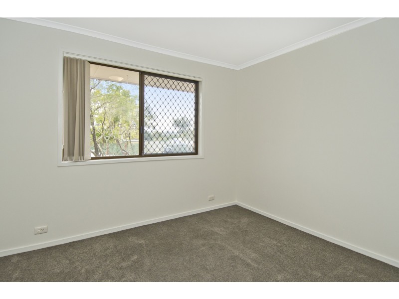 9 Chifley Drive, Bethania QLD 4205