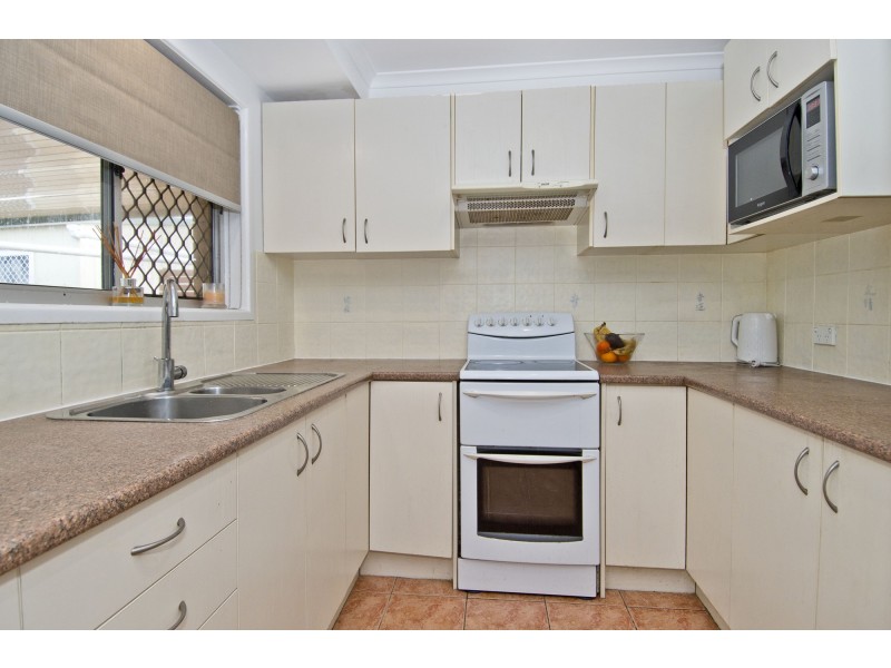 24 Bedford Crescent, Eagleby QLD 4207