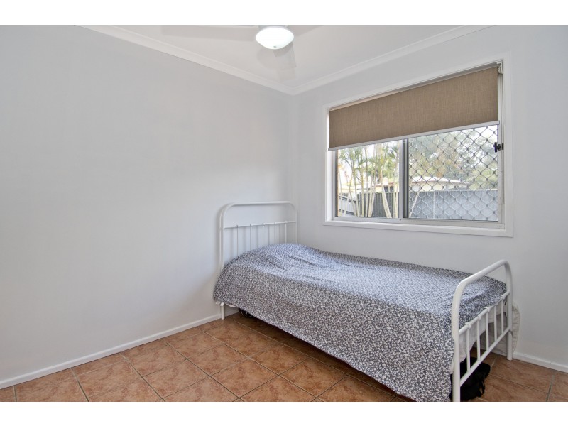 24 Bedford Crescent, Eagleby QLD 4207