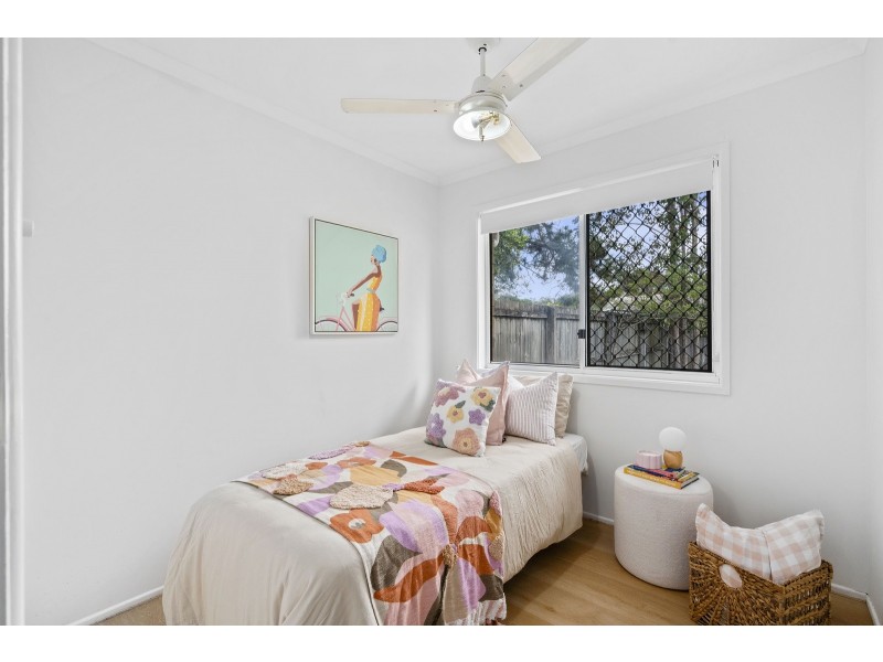 10 Melrose Place, Eagleby QLD 4207