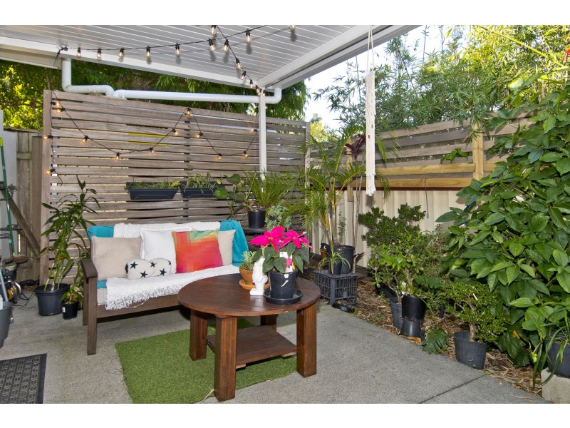 4/62-64 River Hills Road, Eagleby QLD 4207