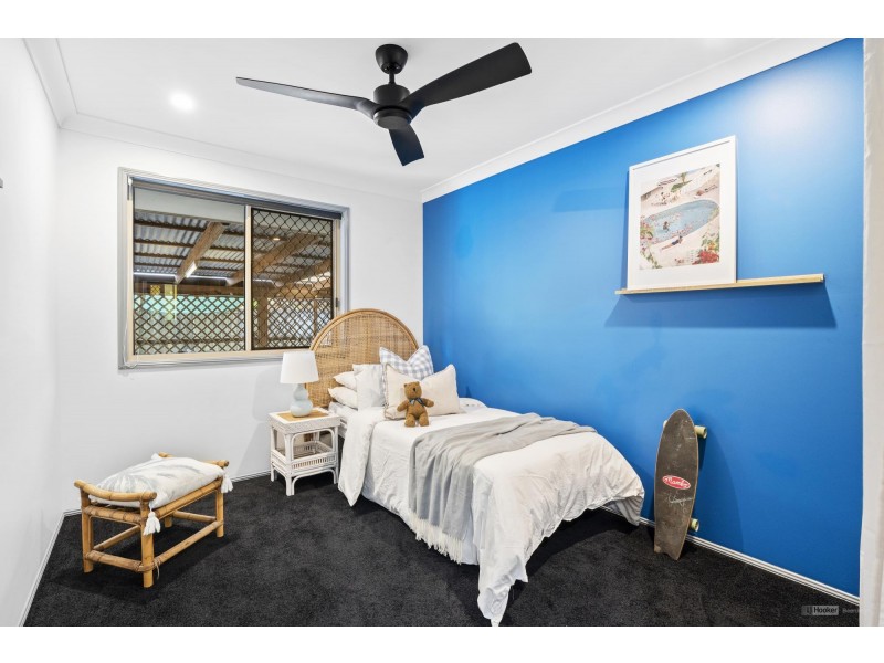 16 Riley Court, Windaroo QLD 4207