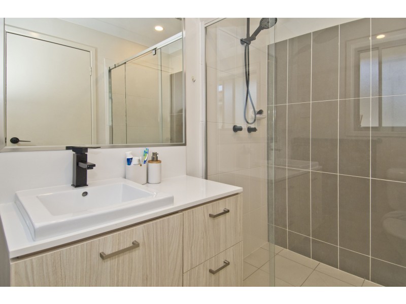 48/6-44 Clearwater Street, Bethania QLD 4205