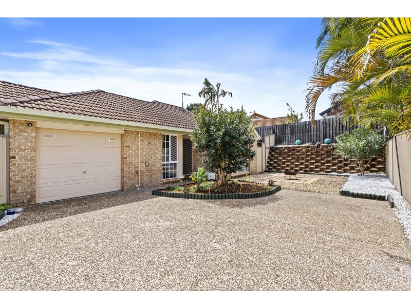 2/41J Murtha Drive, Elanora QLD 4221