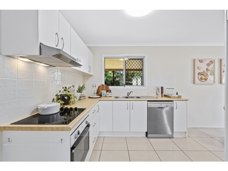 6 Ceduna Street, Loganholme QLD 4129