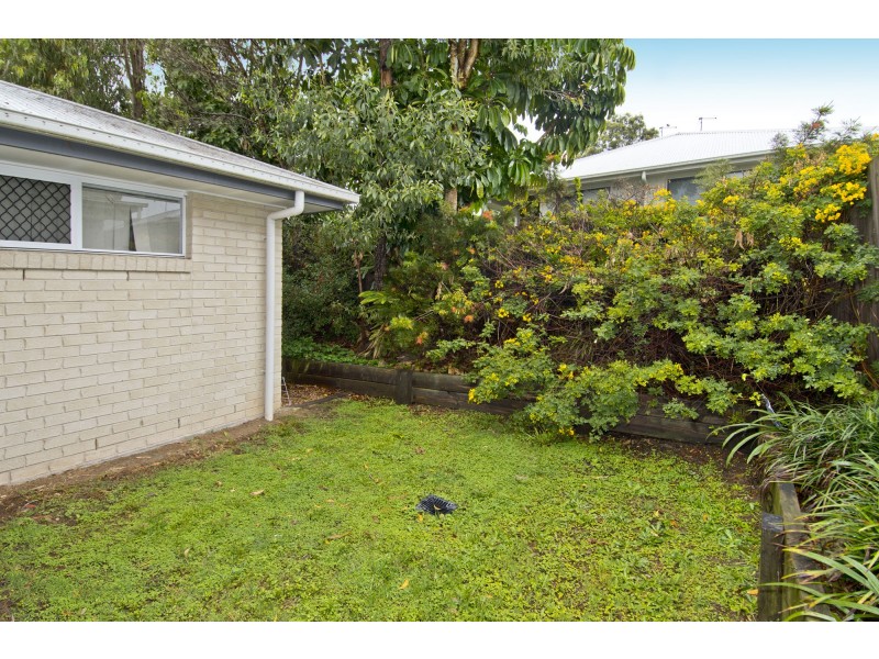 2/11 Spruce Street, Loganlea QLD 4131