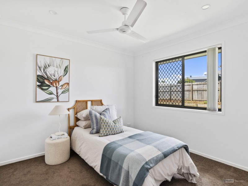 18 Beverley Court, Redland Bay QLD 4165