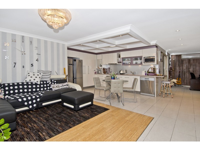 24 Kao Street, Marsden QLD 4132