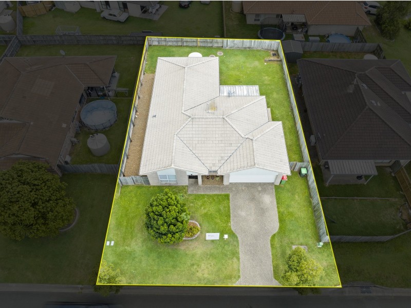 12 Twin Rivers Drive, Eagleby QLD 4207