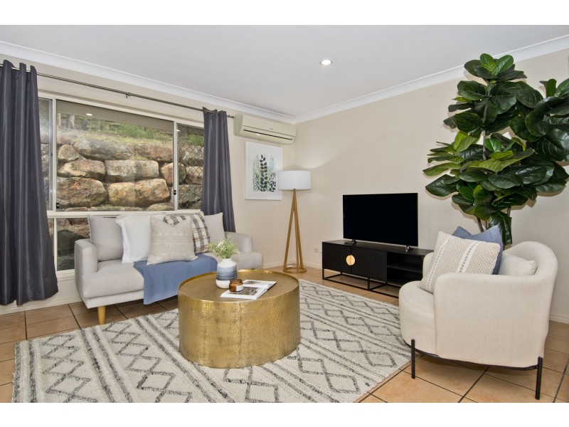 14 Mountain View Crescent, Mount Warren Park QLD 4207