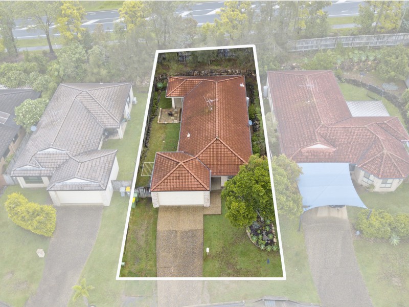 14 Mountain View Crescent, Mount Warren Park QLD 4207