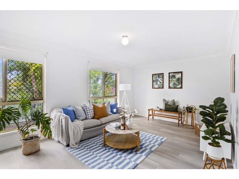 4 Paddington Lane, Eagleby QLD 4207