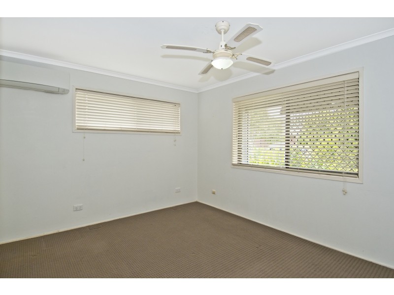 64 Harding Boulevard, Mount Warren Park QLD 4207