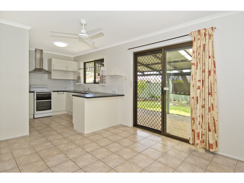 64 Harding Boulevard, Mount Warren Park QLD 4207