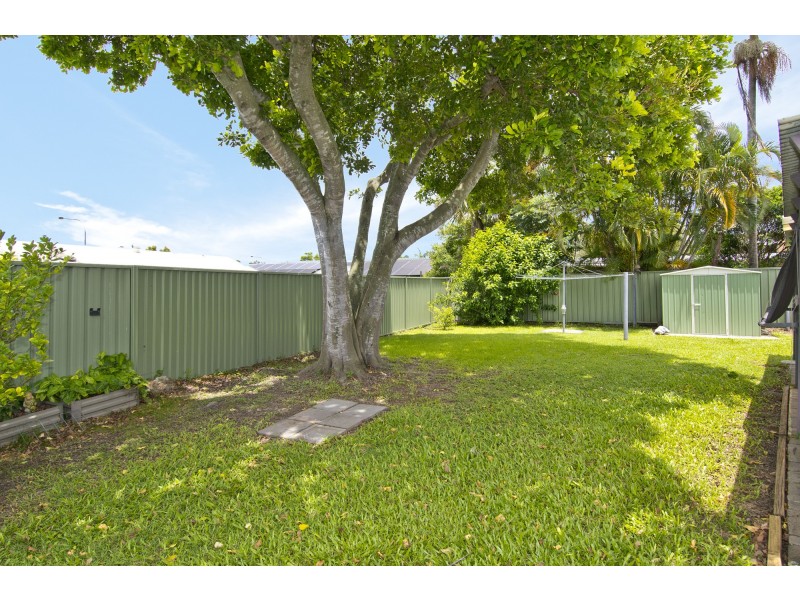 64 Harding Boulevard, Mount Warren Park QLD 4207