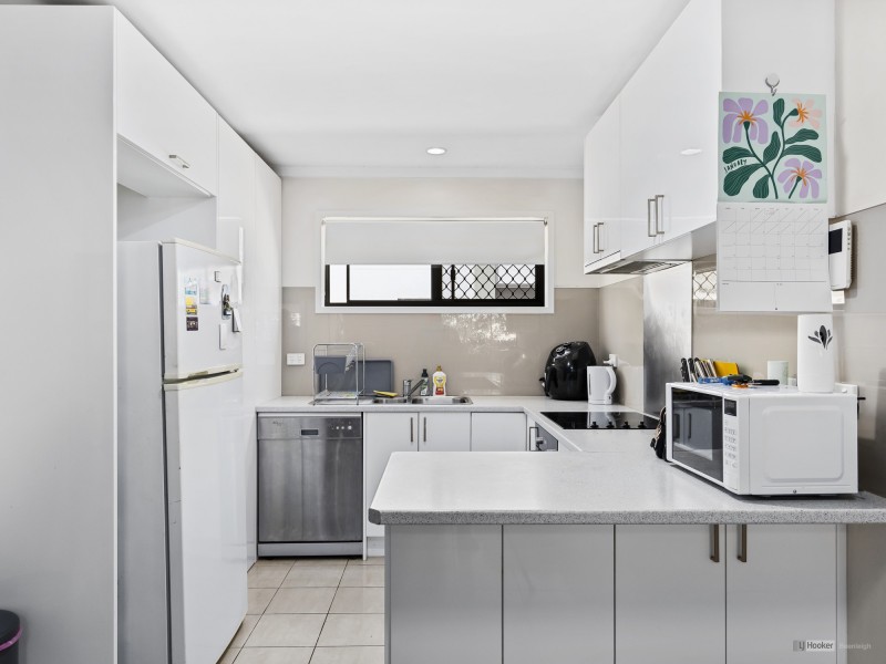 6/122-124 Fryar Road, Eagleby QLD 4207