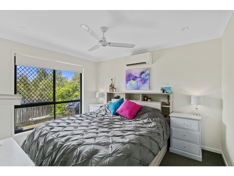 6 Molly Court, Eagleby QLD 4207