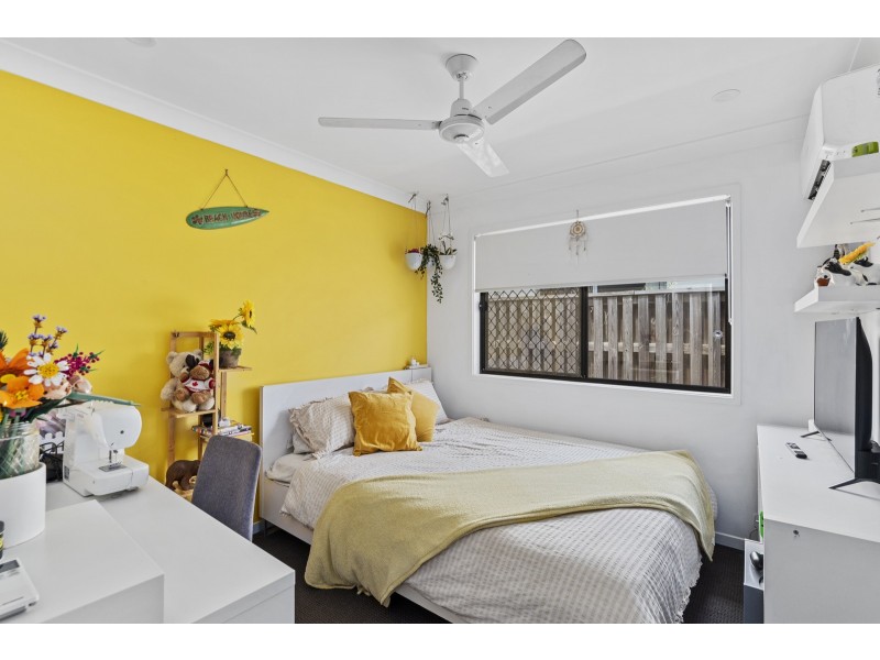 6 Molly Court, Eagleby QLD 4207