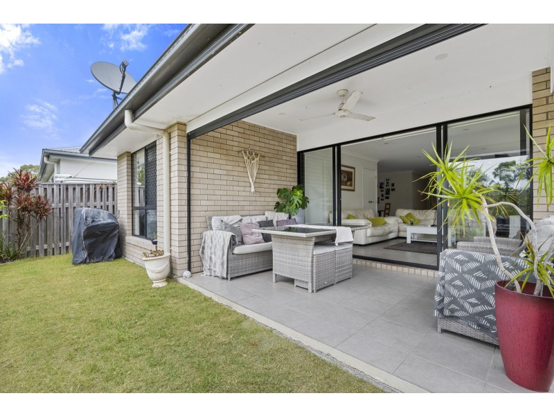 6 Molly Court, Eagleby QLD 4207