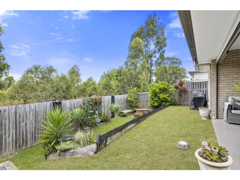 6 Molly Court, Eagleby QLD 4207