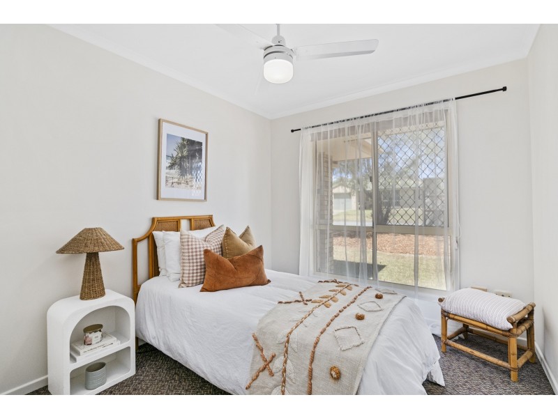 30 Dowling Crescent, Eagleby QLD 4207