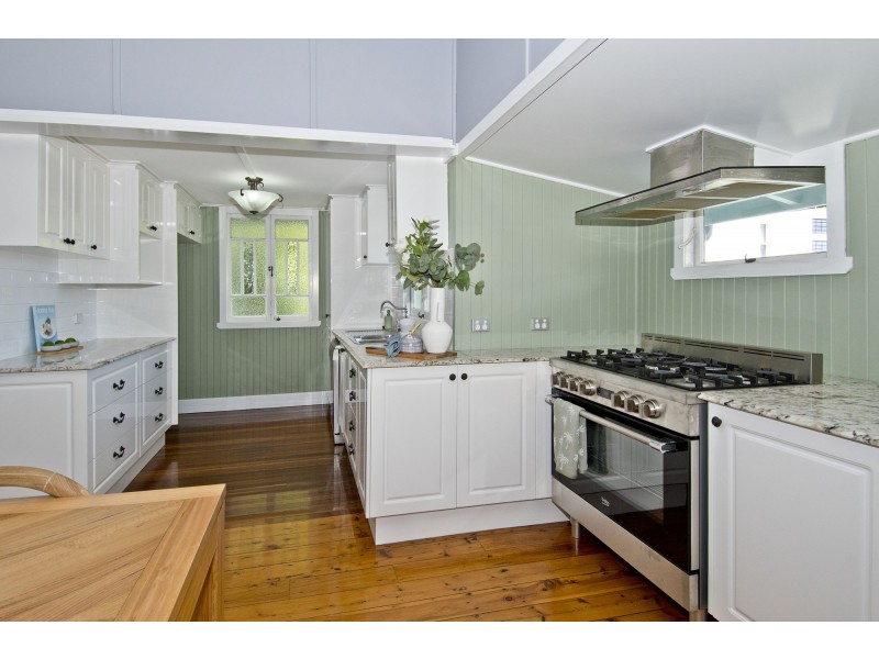 18 Charles Street, Beenleigh QLD 4207