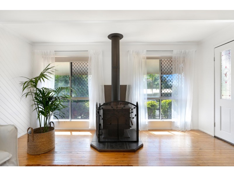 15 Glastonbury Drive, Bethania QLD 4205