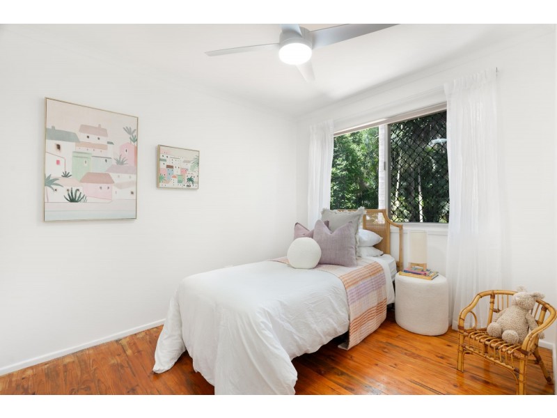 15 Glastonbury Drive, Bethania QLD 4205