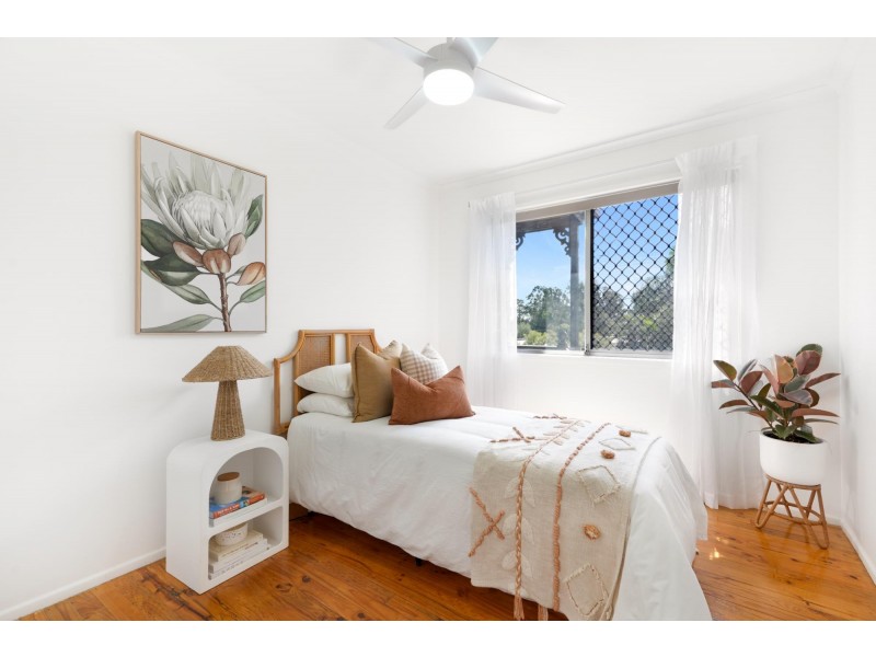 15 Glastonbury Drive, Bethania QLD 4205