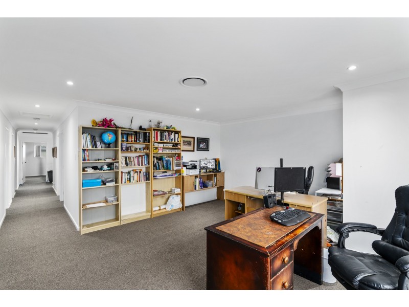 37 Riverview Road, Logan Reserve QLD 4133