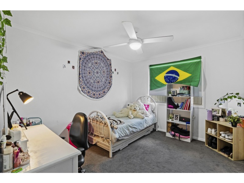 223 Herses Road, Eagleby QLD 4207