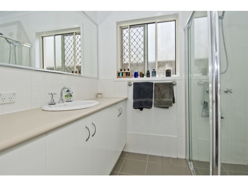 1/37-39 Solar Street, Beenleigh QLD 4207