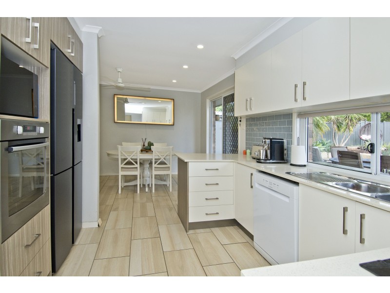 76 Cramer Boulevard, Mount Warren Park QLD 4207