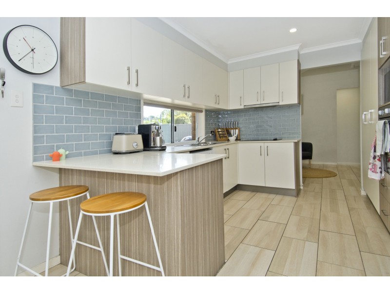 76 Cramer Boulevard, Mount Warren Park QLD 4207