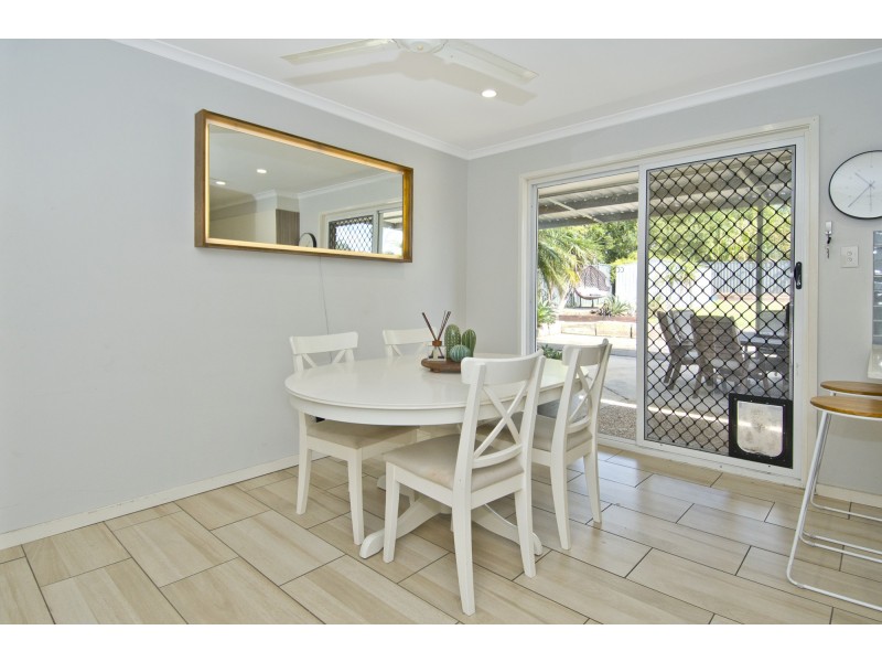 76 Cramer Boulevard, Mount Warren Park QLD 4207