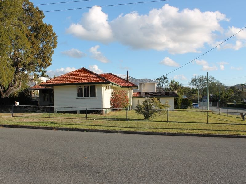 2 Charles Street, Beenleigh QLD 4207