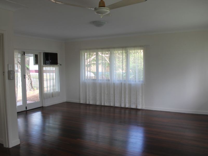 2 Charles Street, Beenleigh QLD 4207