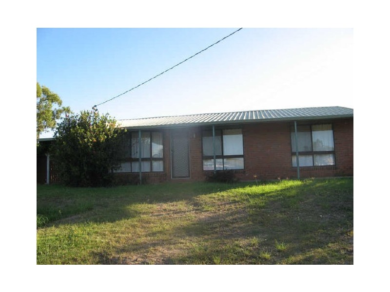 28 TURQUOISE STREET, Bethania QLD 4205