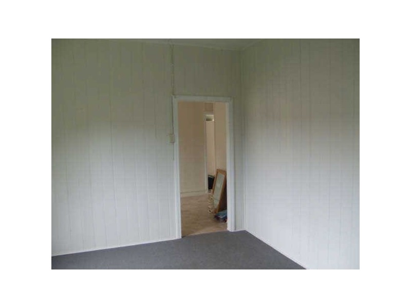 1 Cameron Street, Beenleigh QLD 4207