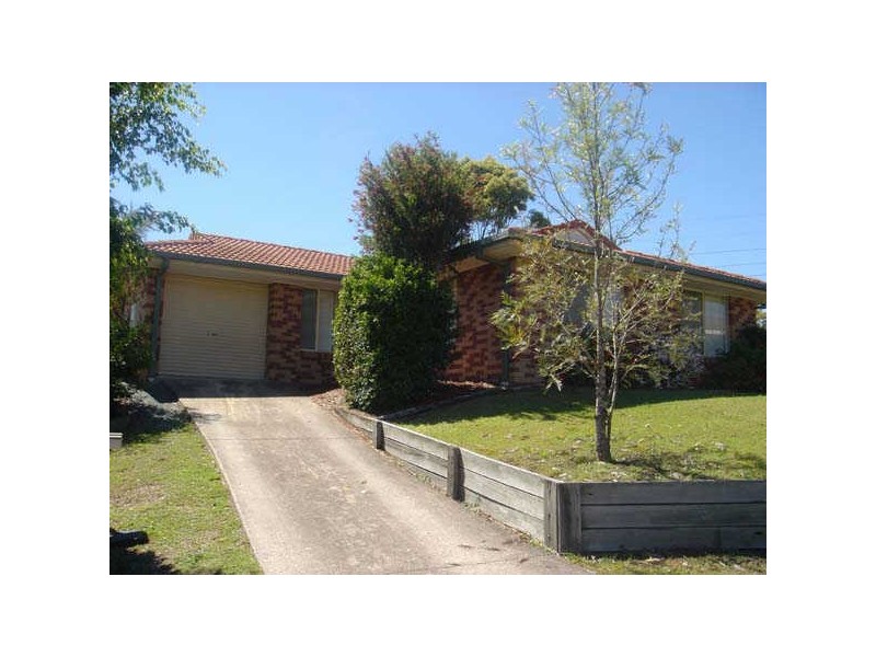 5 Leigh Place, Edens Landing QLD 4207